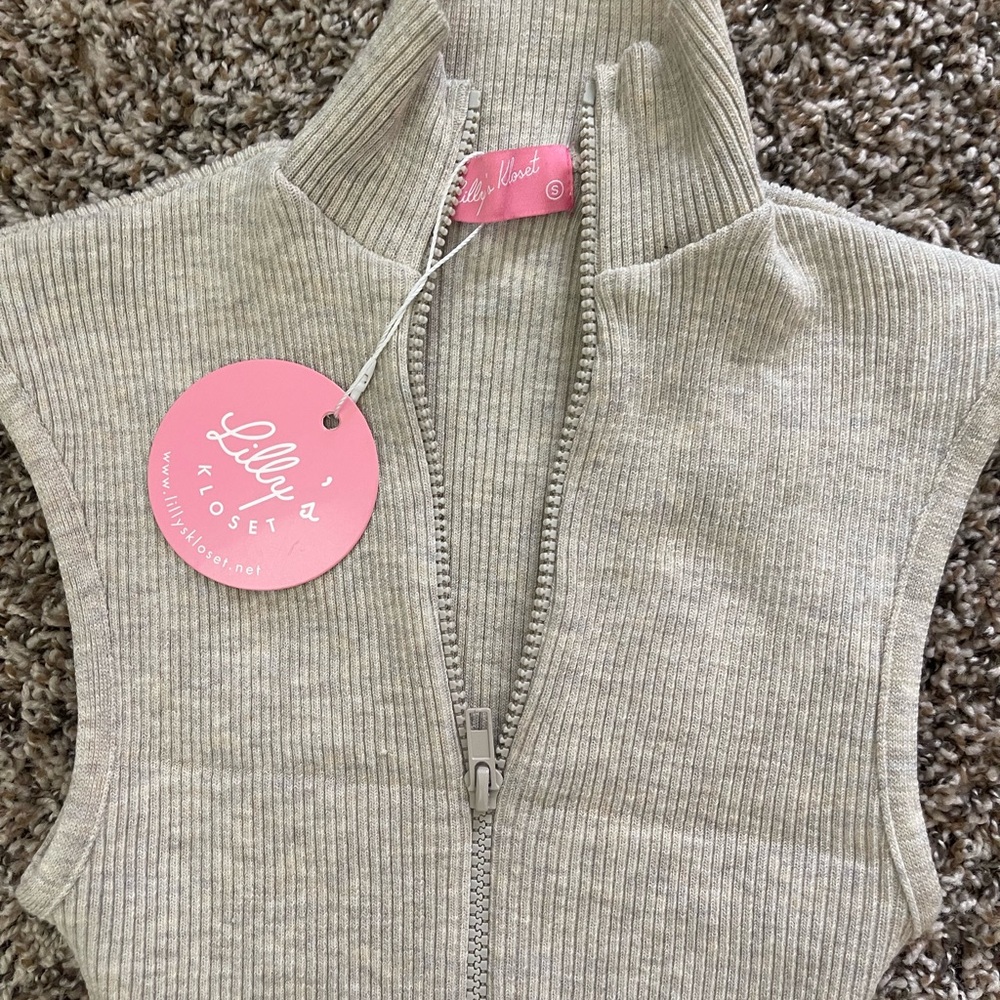 Lilly Closet Tan Ribbed Zip-Up Bodysuit